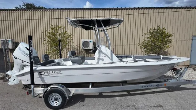 Slide: The Image of ALK 2 Powerboats 23CRX 2025 - 5