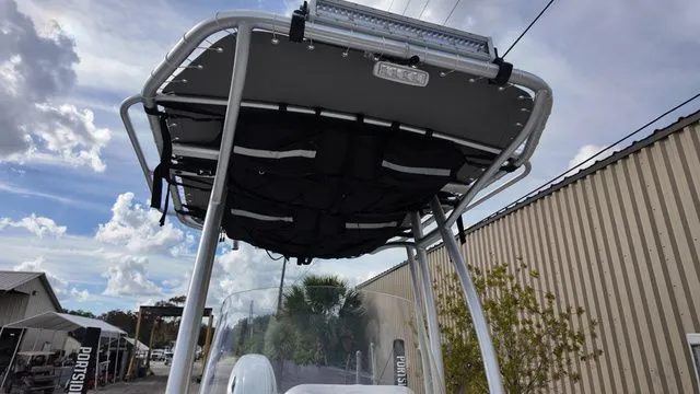 Slide: The Image of ALK 2 Powerboats 23CRX 2025 - 9