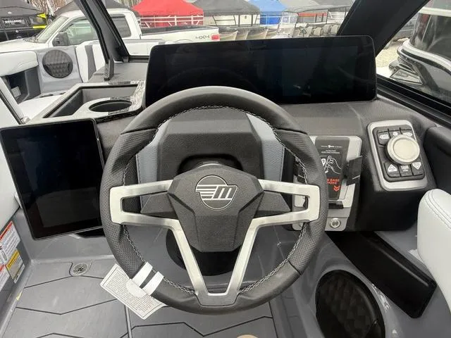 Slide: The Image of Malibu Wakesetter 22 MXZ 2025 - 4