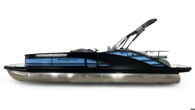 Slide: The Image of Bennington R Bowrider Swingback 24 RTSB 2025 - 4