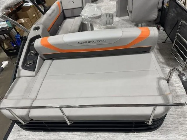 Slide: The Image of Bennington SX Swingback 22 SXSB 2025 - 6