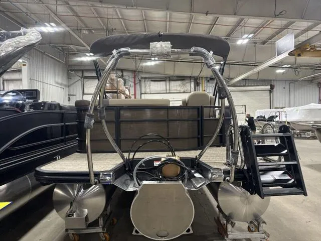 Slide: The Image of Bennington SX L-Bench 23 SXL 2025 - 6