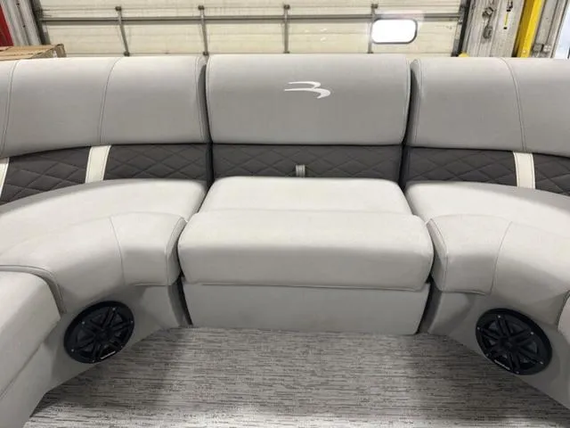 Slide: The Image of Bennington SX Quad Bench 23 SXSR 2025 - 21