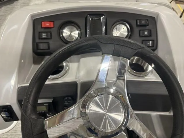 Slide: The Image of Bennington SX Quad Bench 23 SXSR 2025 - 25