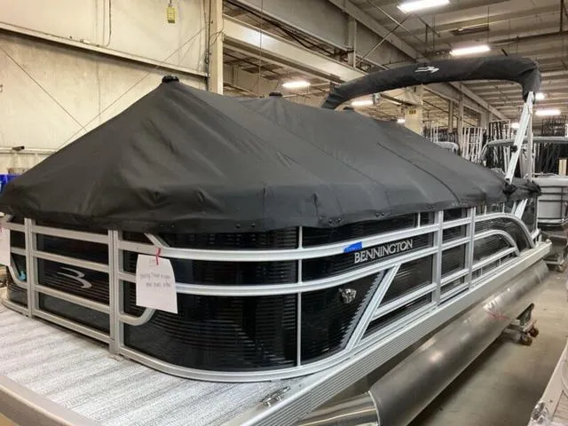 Slide: The Image of Bennington S L-Bench 20 SL 2025 - 11