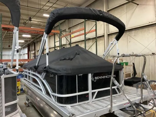 Slide: The Image of Bennington S L-Bench 20 SL 2025 - 14