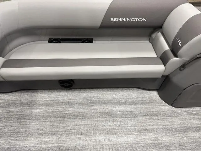 Slide: The Image of Bennington S L-Bench 20 SL 2025 - 16