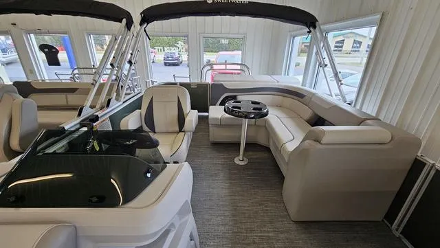 Slide: The Image of Godfrey Sweetwater 2286 C 2025 - 10