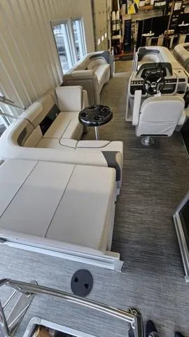 Slide: The Image of Godfrey Sweetwater 2286 C 2025 - 7