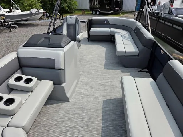 The Image of Viaggio LAGO V20C Bi-Toon 2025 - 1