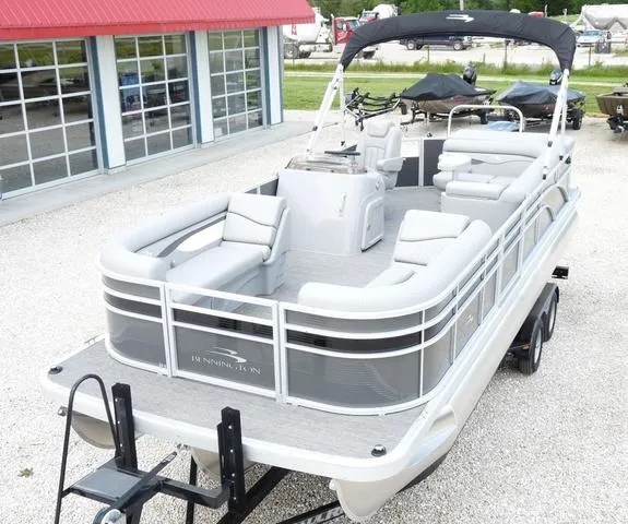 Slide: The Image of Bennington 23SL Tritoon 2024 - 1