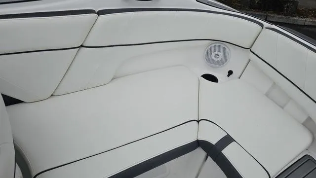 Slide: The Image of Yamaha YAMAHA AR-210 2014 - 17