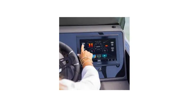 Slide: The Image of Manitou 24' EXPLORE MAX DECK 150HP STEALTH MOTOR SWITCHBAC 2025 - 39