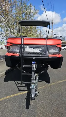 Slide: The Image of Sea-Doo CRUISE 21' 230HP WITH TRAILER 2024 - 9