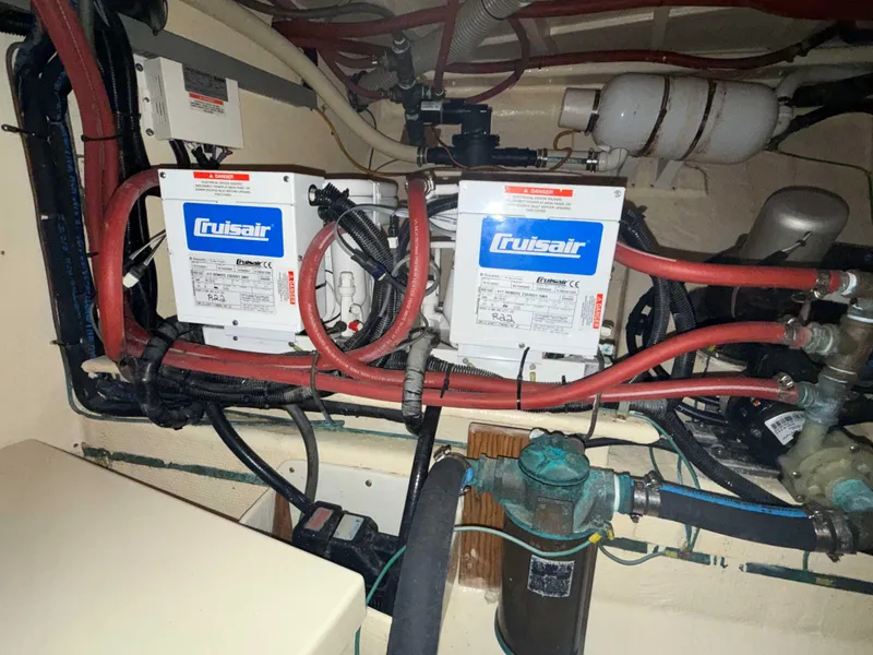 Slide: The Image of Kadey-Krogen 48 Whaleback 1996 - 137