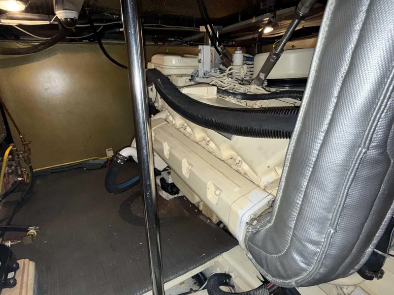 Slide: The Image of Kadey-Krogen 48 Whaleback 1996 - 141