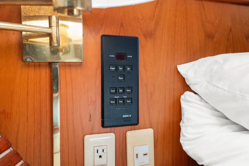 Slide: The Image of Kadey-Krogen 48 Whaleback 1996 - 53