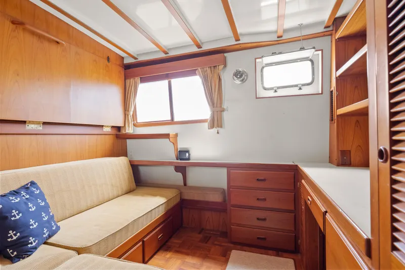 Slide: The Image of Kadey-Krogen 48 Whaleback 1996 - 57