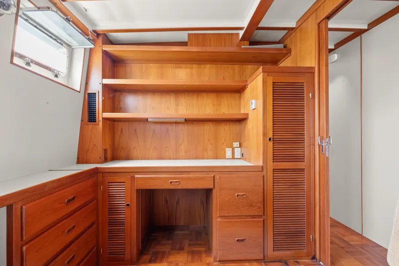 Slide: The Image of Kadey-Krogen 48 Whaleback 1996 - 59