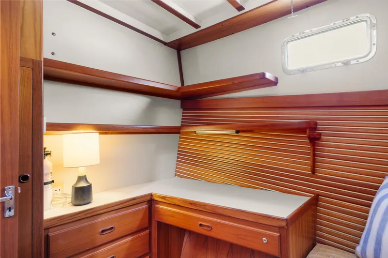 Slide: The Image of Kadey-Krogen 48 Whaleback 1996 - 73