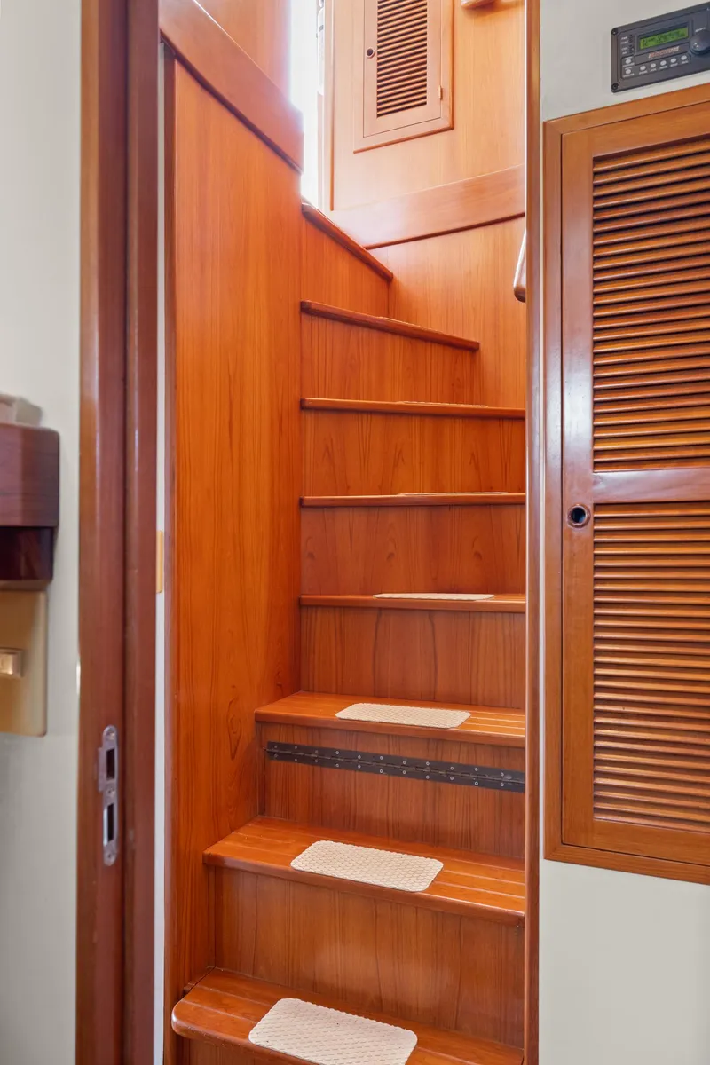 Slide: The Image of Kadey-Krogen 48 Whaleback 1996 - 79