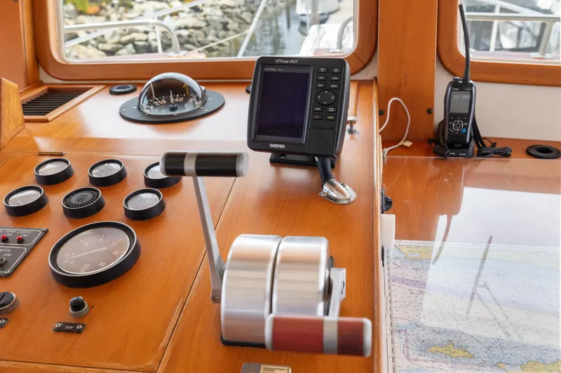 Slide: The Image of Kadey-Krogen 48 Whaleback 1996 - 96