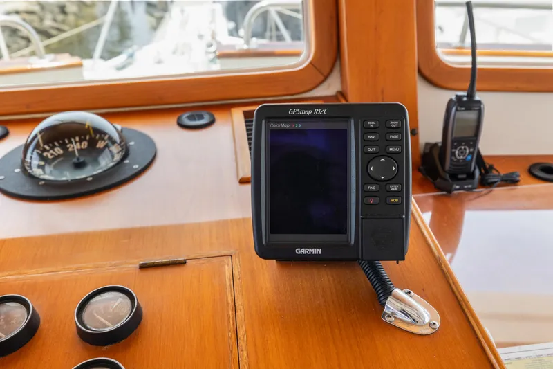 Slide: The Image of Kadey-Krogen 48 Whaleback 1996 - 97