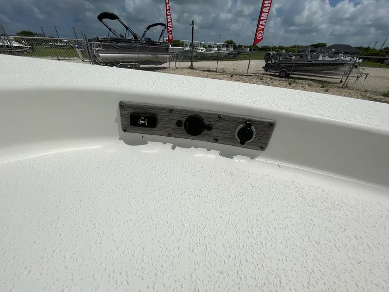 Slide: The Image of Carolina Sea Skiff 19 2016 - 25