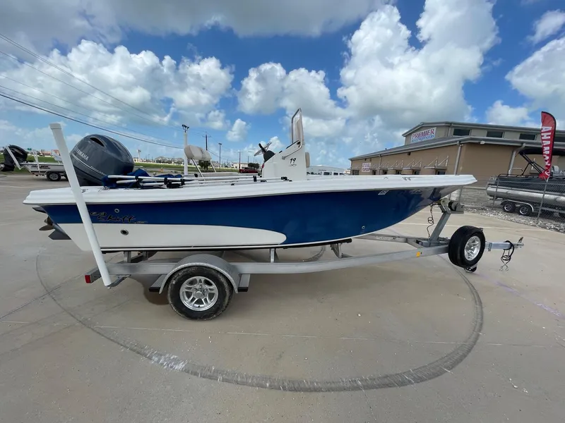 Slide: The Image of Carolina Sea Skiff 19 2016 - 7