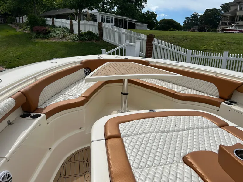 Slide: The Image of Scout 420 LXF 2017 - 3