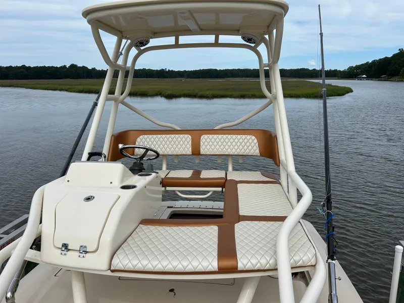 Slide: The Image of Scout 420 LXF 2017 - 7