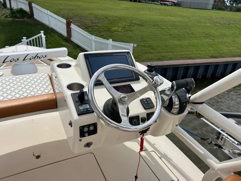 Slide: The Image of Scout 420 LXF 2017 - 8