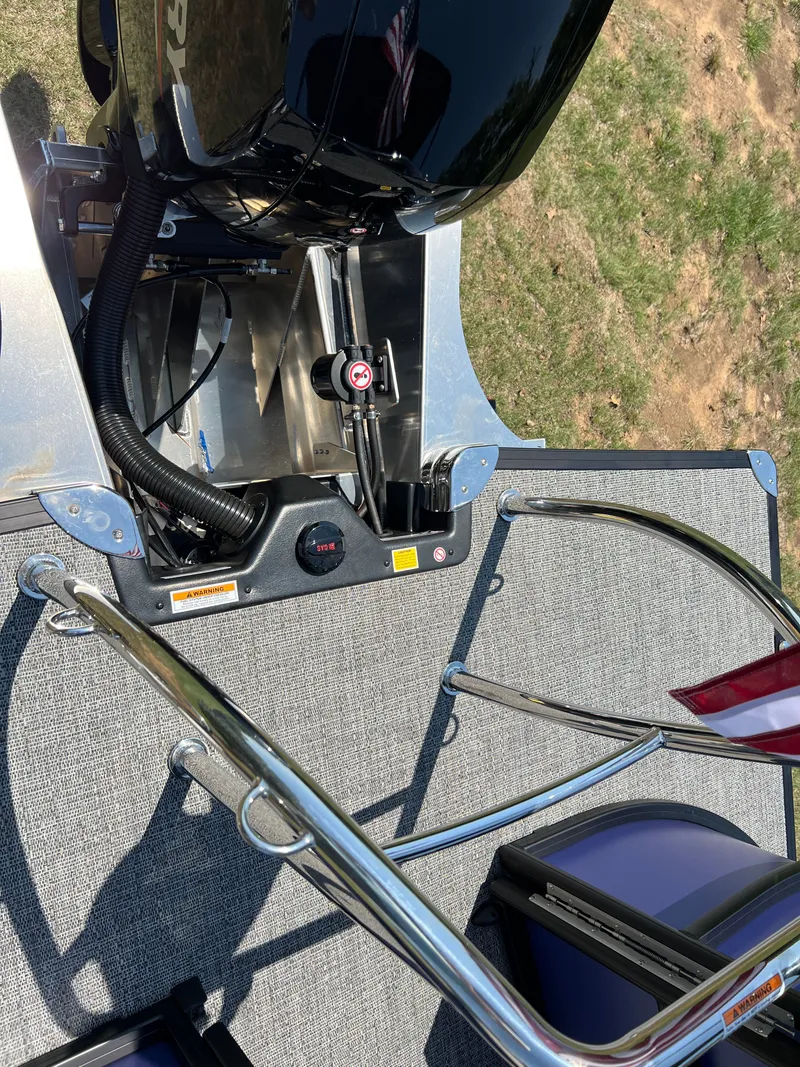 Slide: The Image of 2026 BARLETTA A22QC - Image 25 - 25