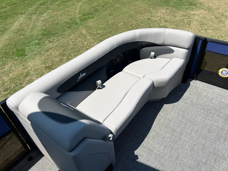 Slide: The Image of 2026 BARLETTA A22QC - Image 7 - 7