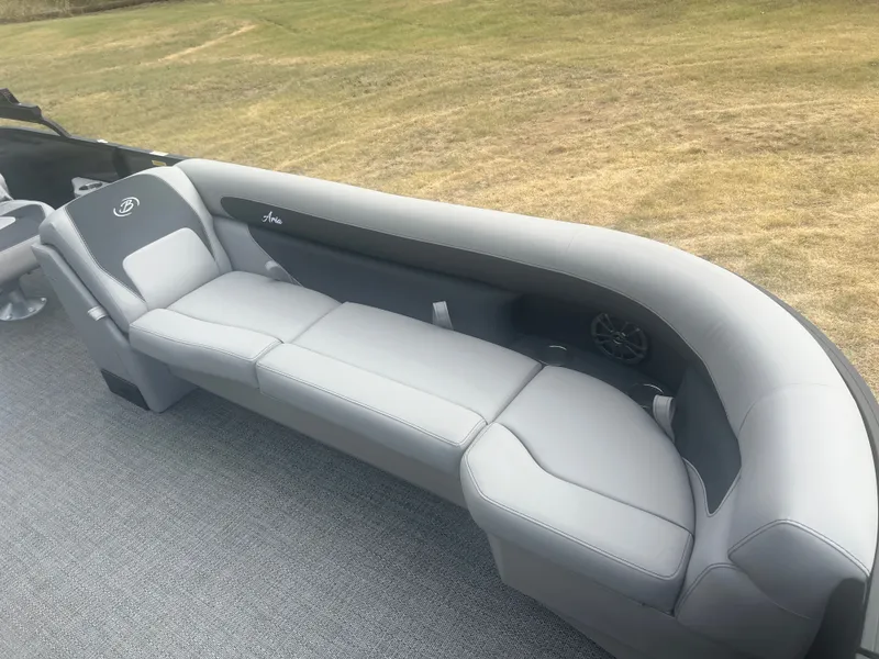 Slide: The Image of 2026 BARLETTA A24UC - Image 8 - 8