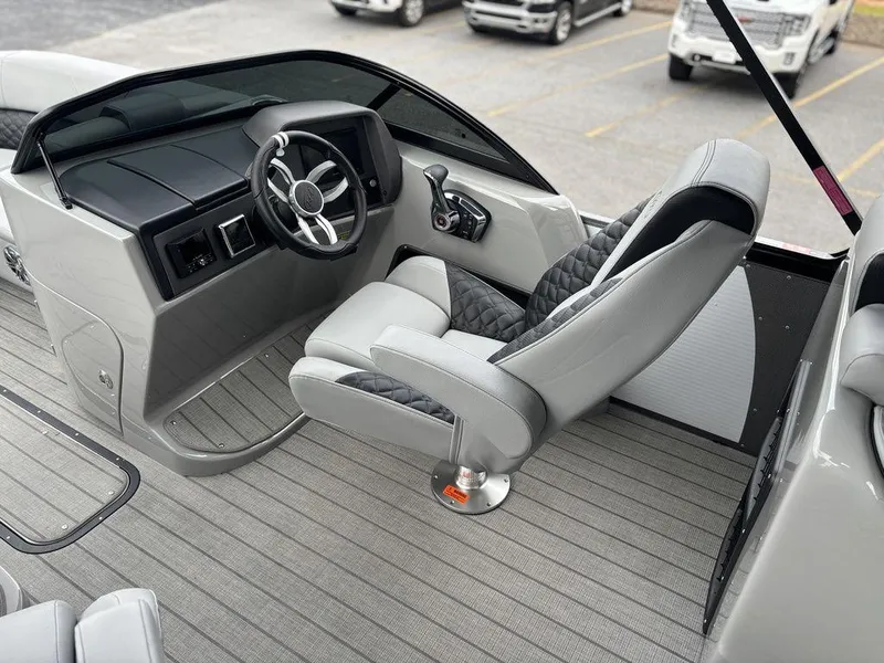 Slide: The Image of Manitou LX 25 SRW SHP 2024 - 17