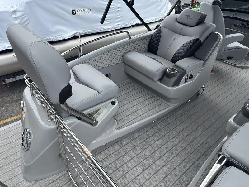 Slide: The Image of Manitou LX 25 SRW SHP 2024 - 21