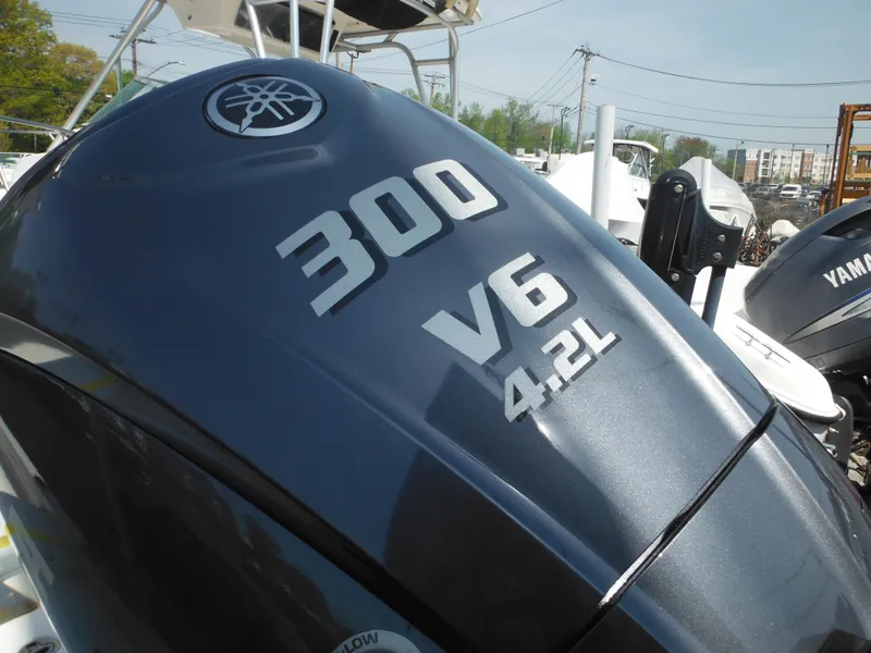 Slide: The Image of Yamaha 300 V6 4.2L outboard engine on 2011 Ranger 2410 Bay Ranger boat. - 34