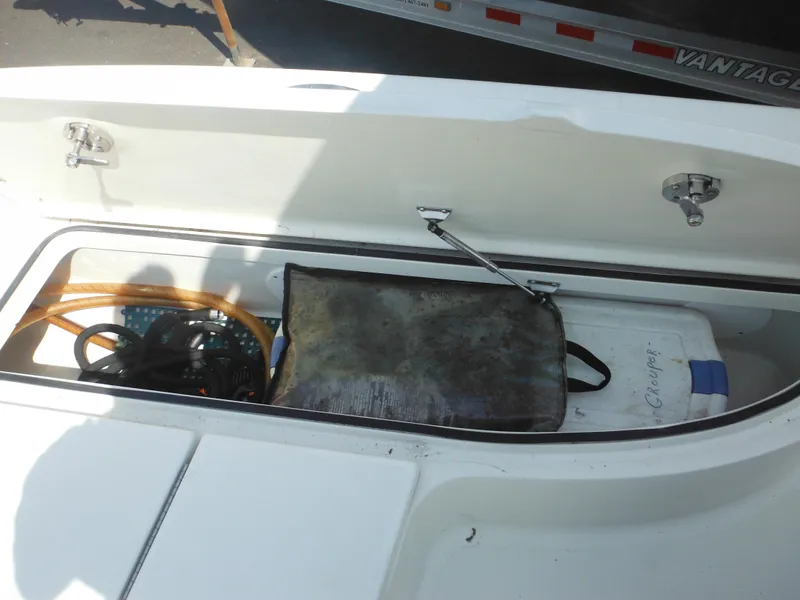 Slide: The Image of Ranger 2410 Bay Ranger 2011 - 62