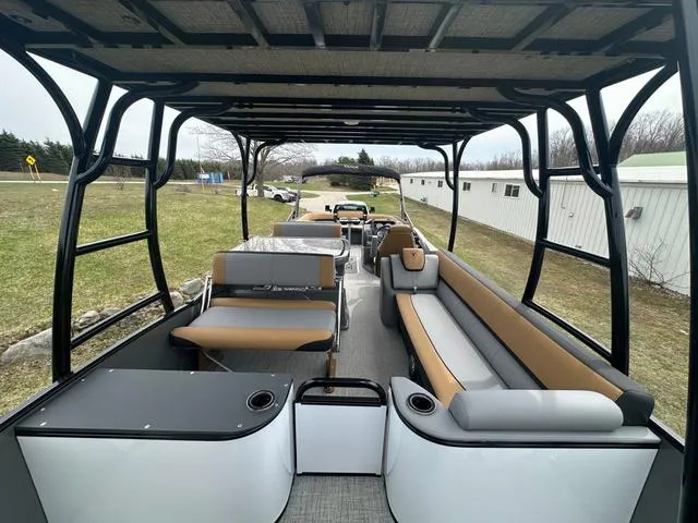 Slide: The Image of Tahoe 2785 Funship Entertainer 2025 - 22