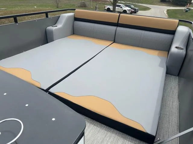 Slide: The Image of Tahoe 2785 Funship Entertainer 2025 - 26