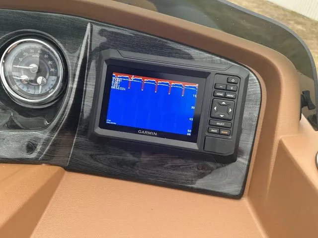 Slide: The Image of Tahoe 2185 LTZ Quad Lounger 2025 - 21