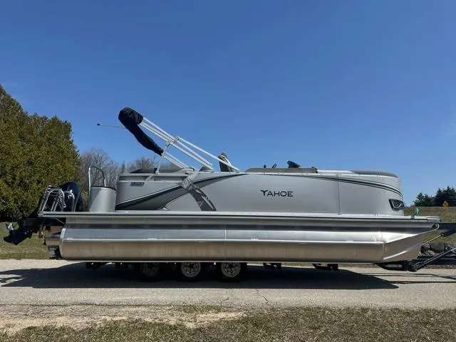 The Image of Tahoe 2185 LTZ Quad Lounger 2025 - 1