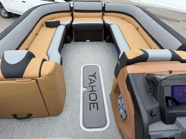 Slide: The Image of Tahoe 2785 Cascade Entertainer 2025 - 19