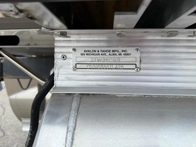 Slide: The Image of Tahoe 2785 Cascade Entertainer 2025 - 23