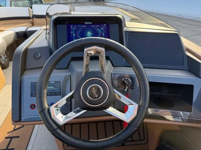 Slide: The Image of Tahoe 25 Cascade QL 2025 - 17