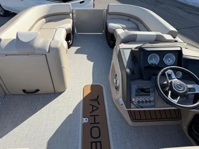 Slide: The Image of Tahoe 2385 ql 2025 - 13