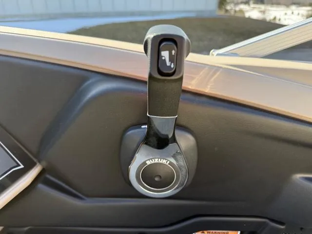 Slide: The Image of Tahoe 2385 ql 2025 - 20