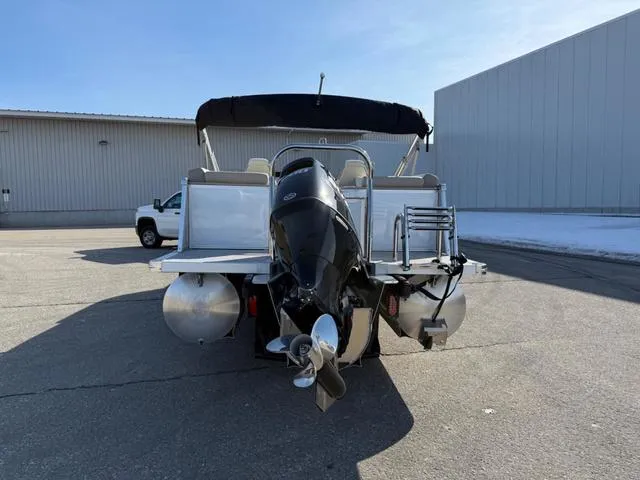 Slide: The Image of Tahoe 2385 ql 2025 - 8