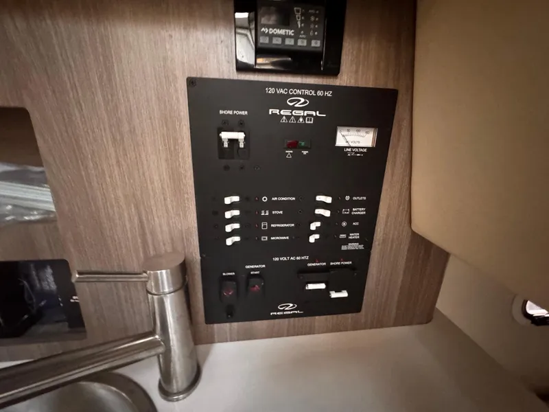 Slide: The Image of Regal 26 XO 2020 - 52